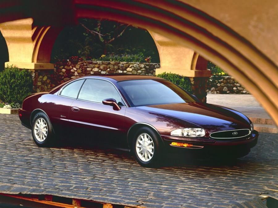  Buick Riviera (D07 GD2) 1995 года  (фото 17 из 23)